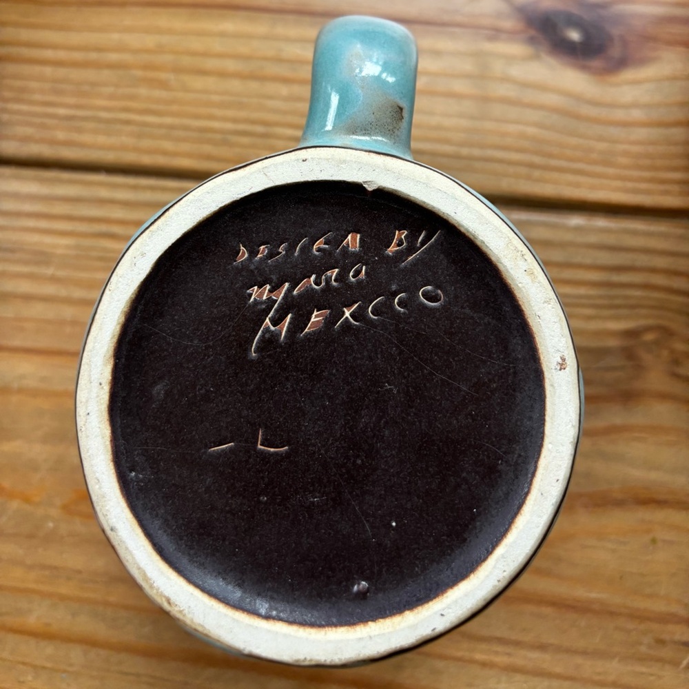 Mara Stoneware Mug Made in Mexico 16 oz - Picture 3 of 4